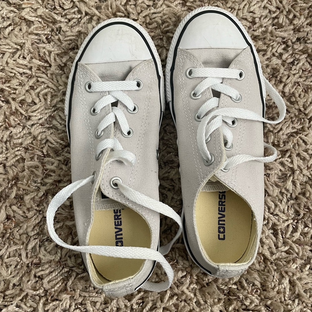Boys converse low top sneakers